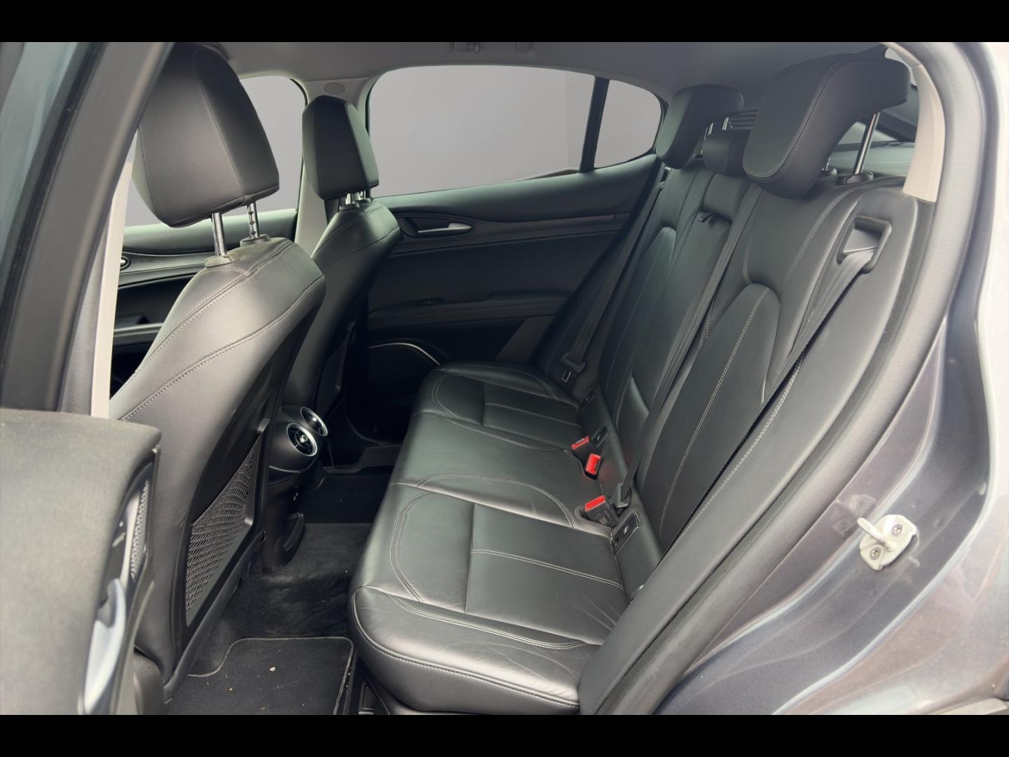 Image ALFA ROMEO Stelvio 2.2 Diesel 180ch Super AT8