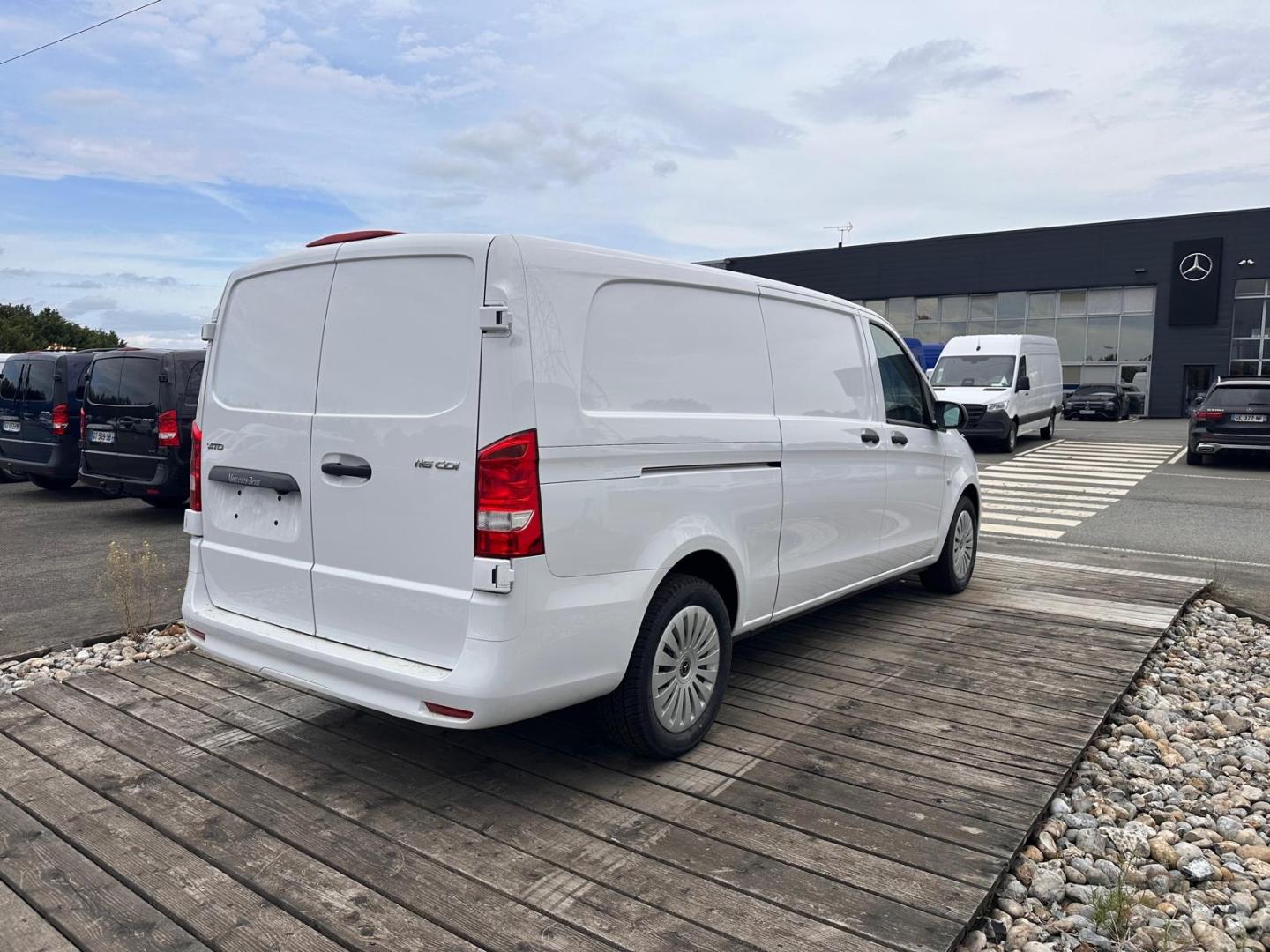 Image MERCEDES-BENZ Vito Fg 116 CDI Extra-Long Pro Propulsion