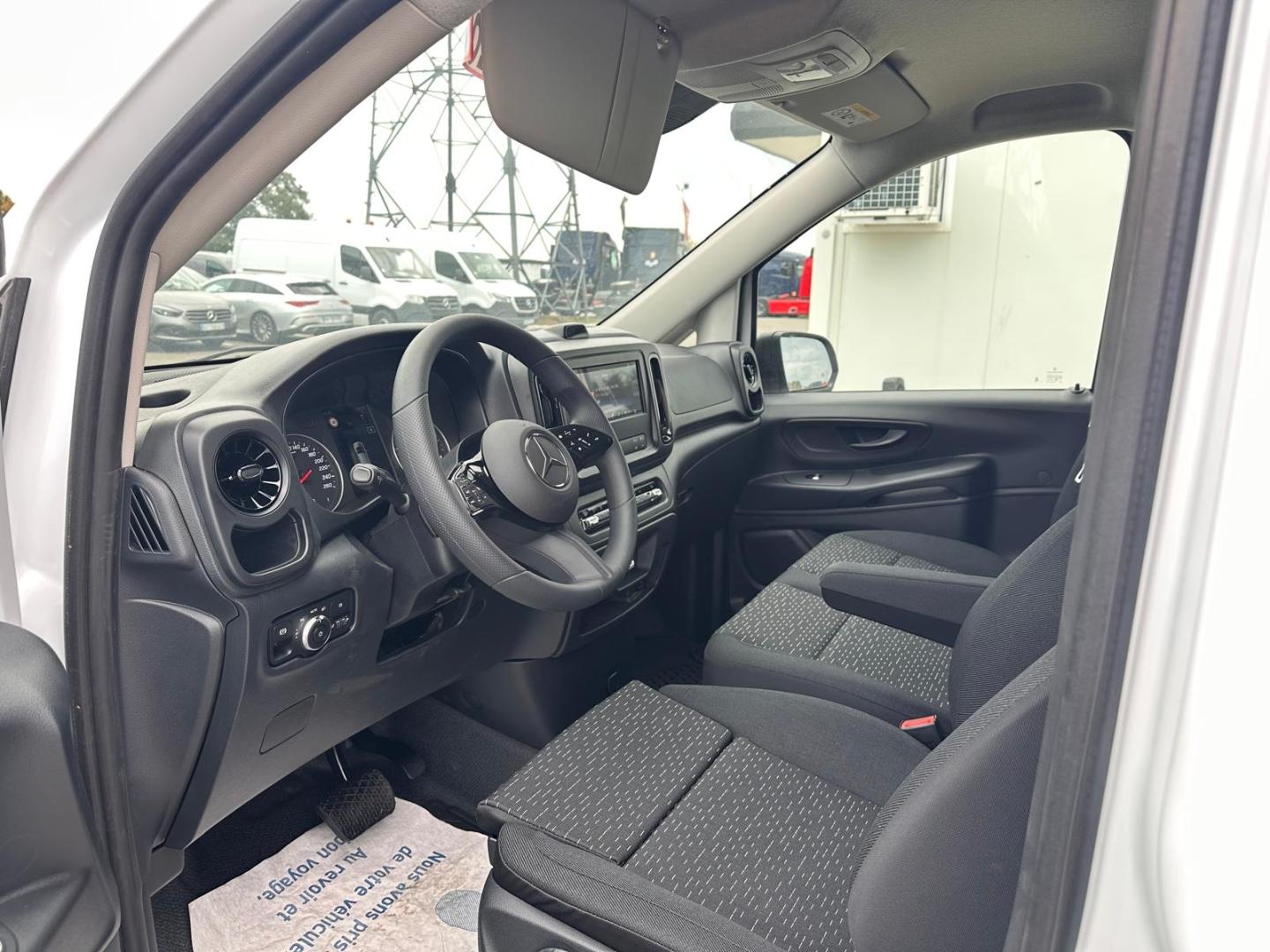 Image MERCEDES-BENZ Vito Fg 116 CDI Extra-Long Pro Propulsion