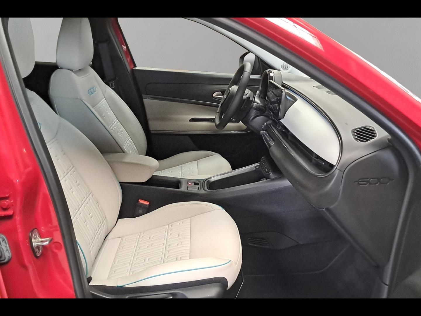 Image FIAT 600 1.2 Hybrid 100ch La Prima DCT6