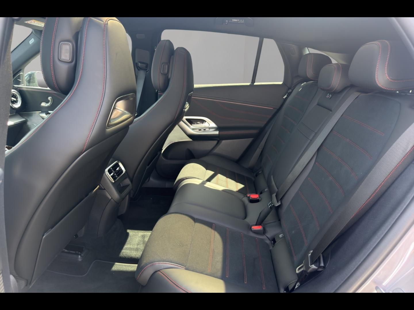 Image MERCEDES-BENZ GLC 400 EQ 489ch AMG Line 4Matic