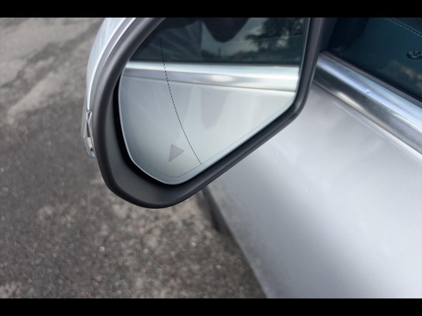 Image MERCEDES-BENZ GLA 200 d 150ch Progressive Line 8G-DCT