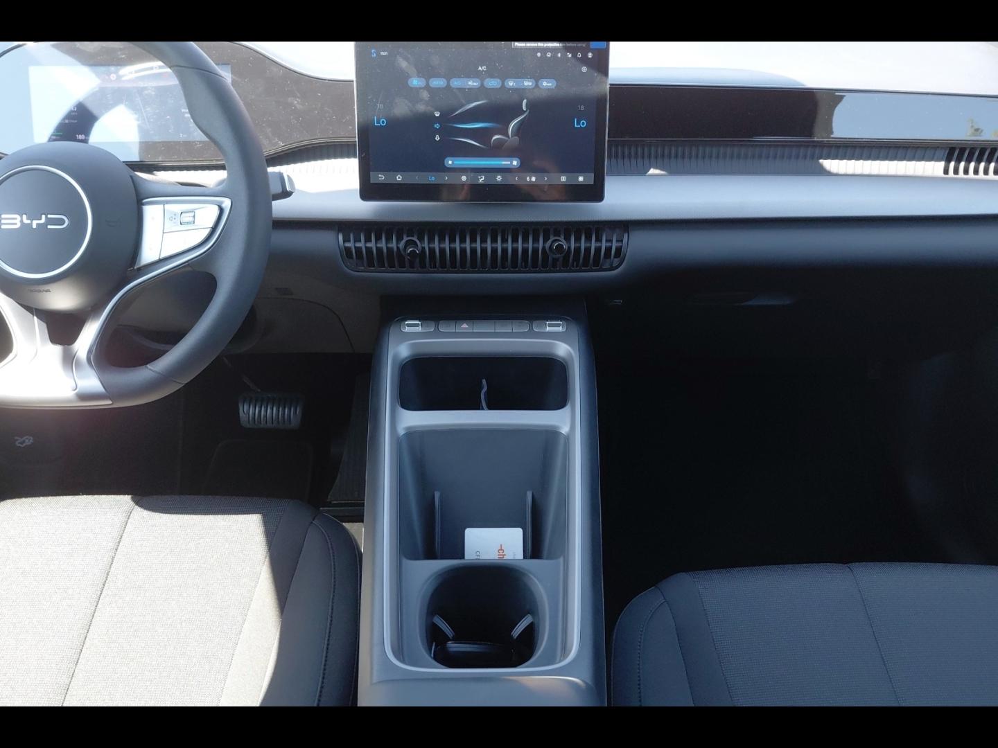 Image BYD Dolphin G 1.5 DM-i 175ch Active