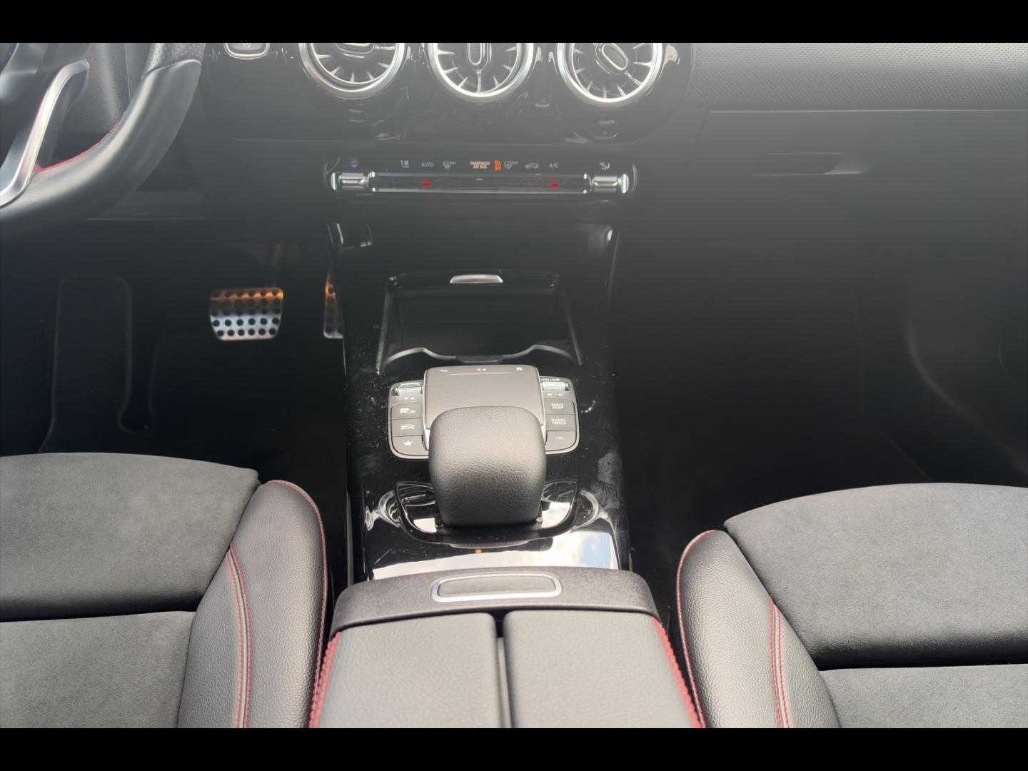Image MERCEDES-BENZ Classe A 200 d 150ch AMG Line 8G-DCT
