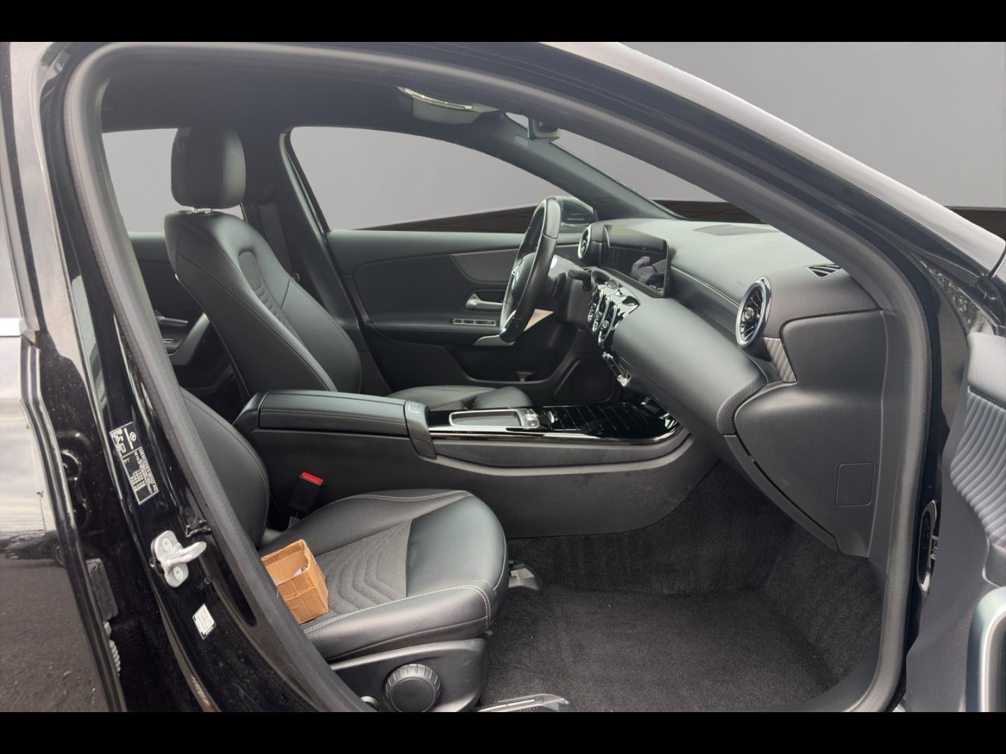 Image MERCEDES-BENZ Classe A 180 136ch Progressive Line 7G-DCT