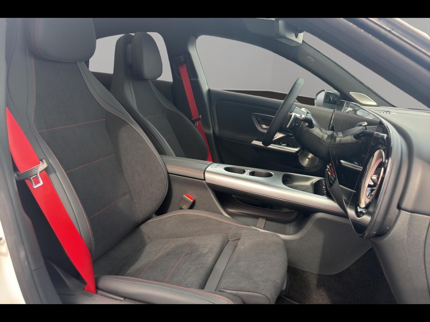 Image MERCEDES-BENZ Cla 250+ avec technologie EQ