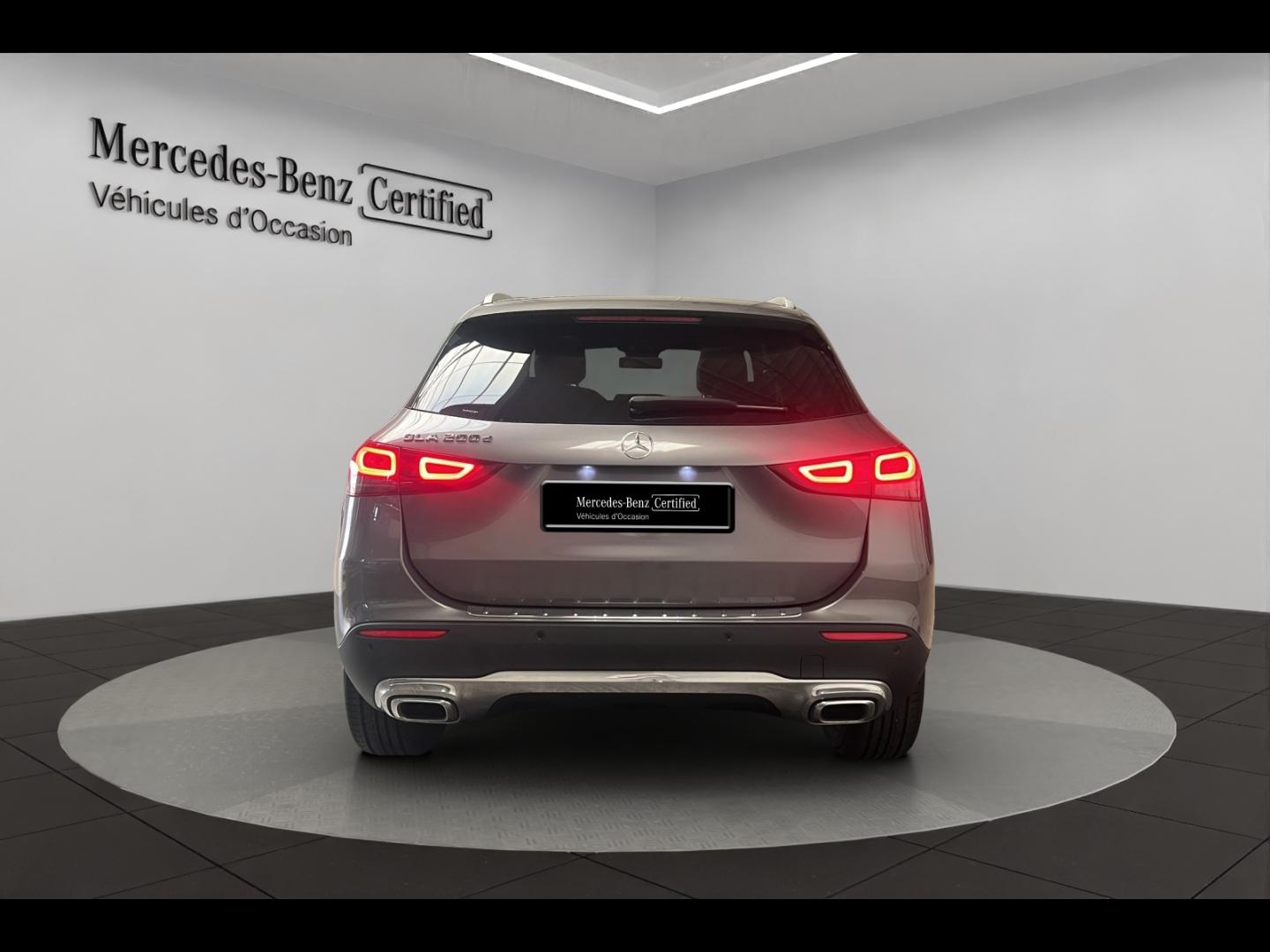 Image MERCEDES-BENZ GLA 200 d 150ch Business Line 8G-DCT