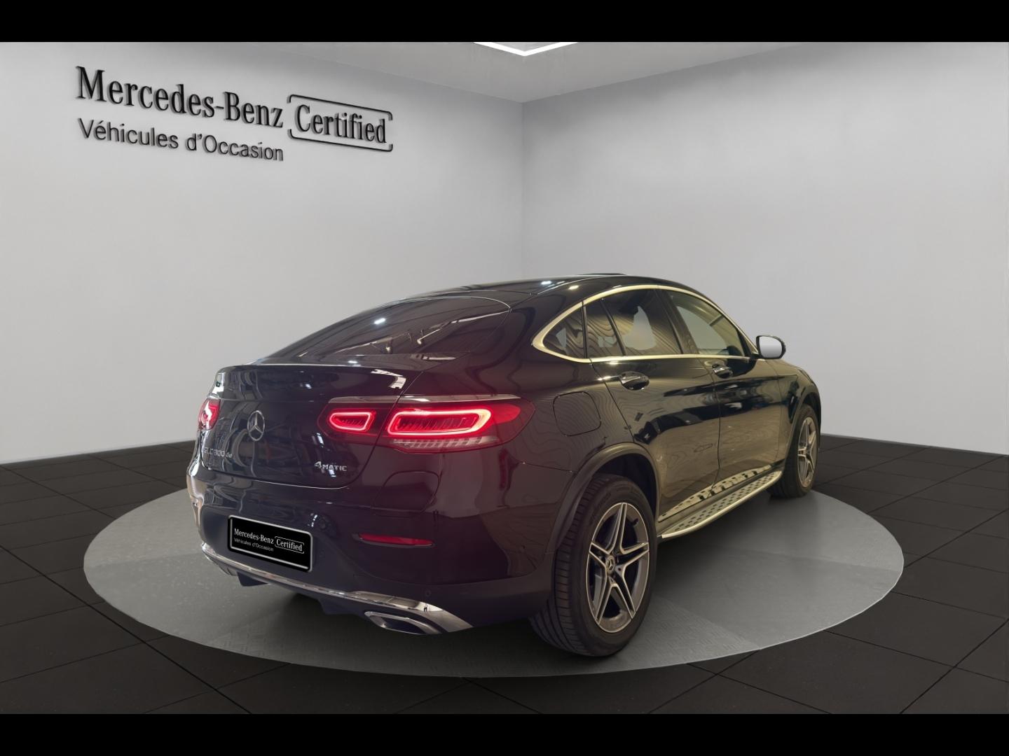 Image MERCEDES-BENZ GLC Coupé 300 de 194+122ch AMG Line 4Matic 9G-Tronic