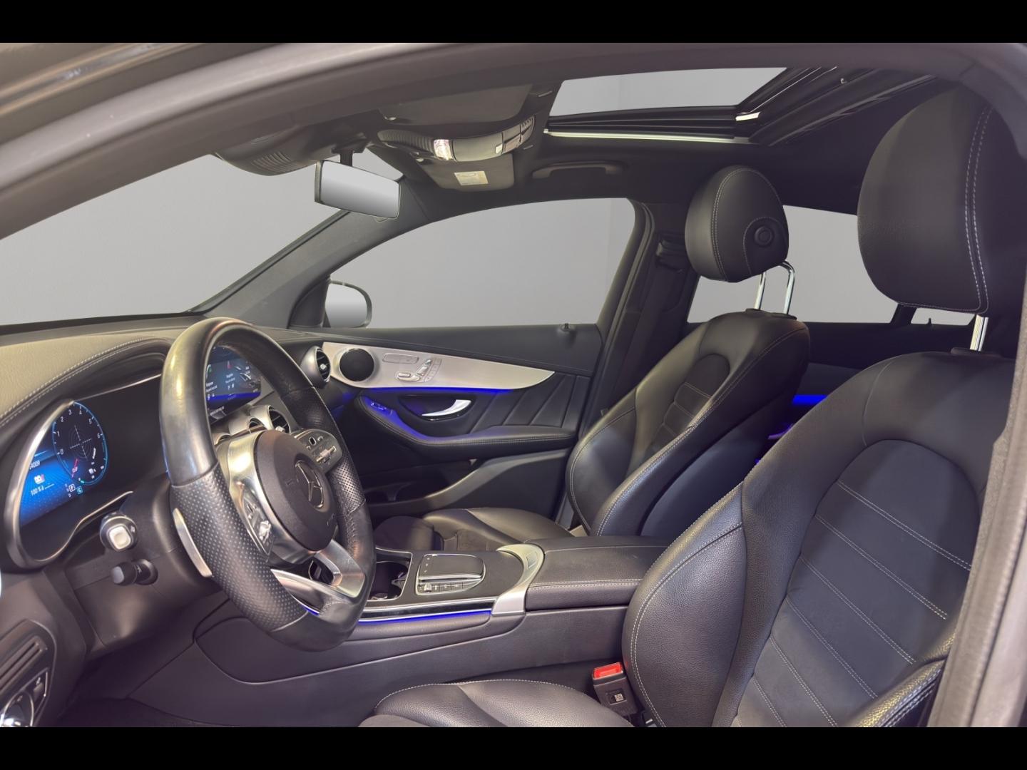 Image MERCEDES-BENZ GLC Coupé 300 de 194+122ch AMG Line 4Matic 9G-Tronic