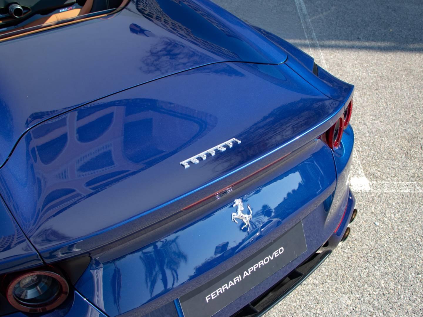 Image FERRARI 812 GTS V12 ATMOSPHERIQUE 6.5