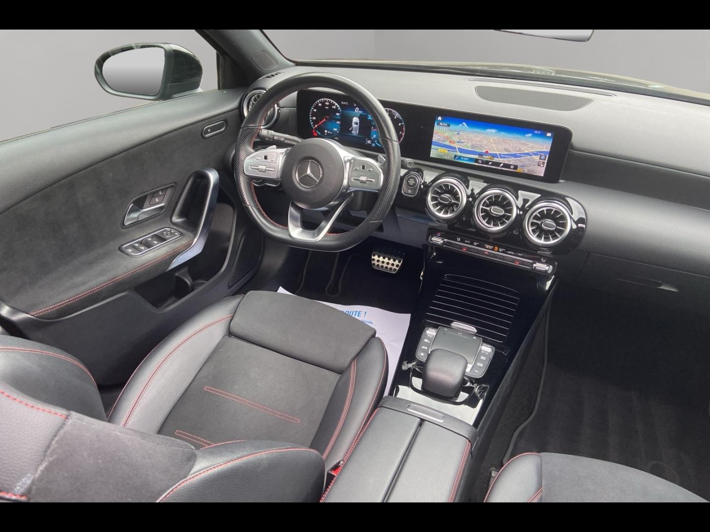 Image MERCEDES-BENZ Classe A 200 163ch AMG Line 7G-DCT 9cv