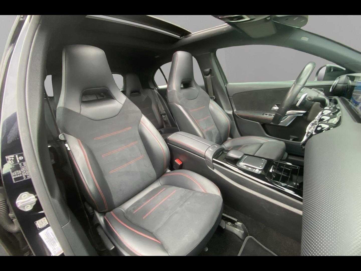 Image MERCEDES-BENZ Classe A 200 163ch AMG Line 7G-DCT 9cv