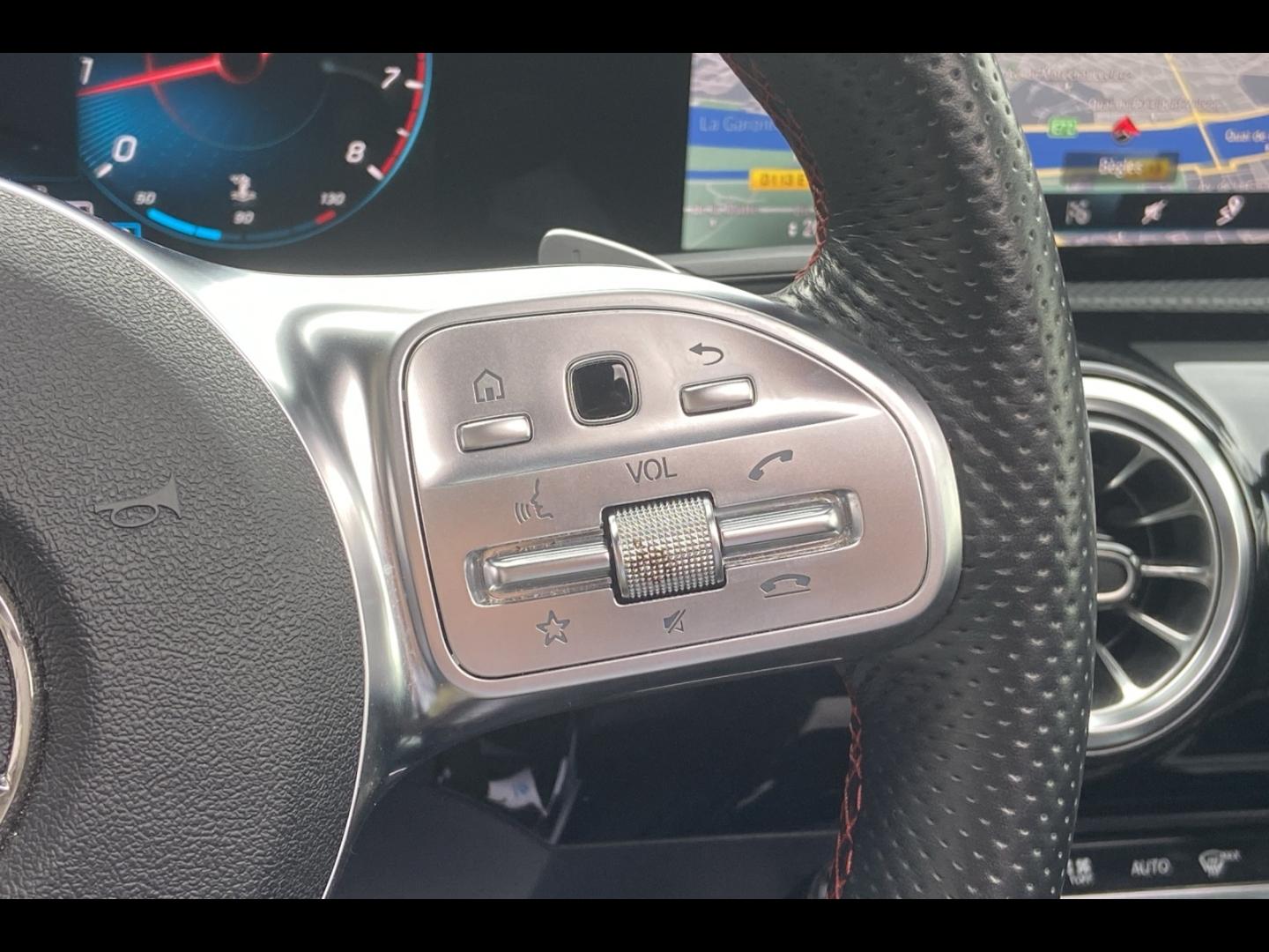 Image MERCEDES-BENZ Classe A 200 163ch AMG Line 7G-DCT 9cv