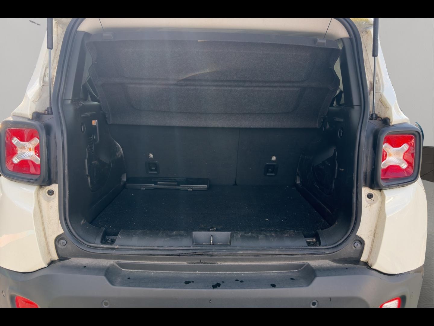 Image JEEP Renegade 1.5 Turbo T4 130ch MHEV Limited BVR7