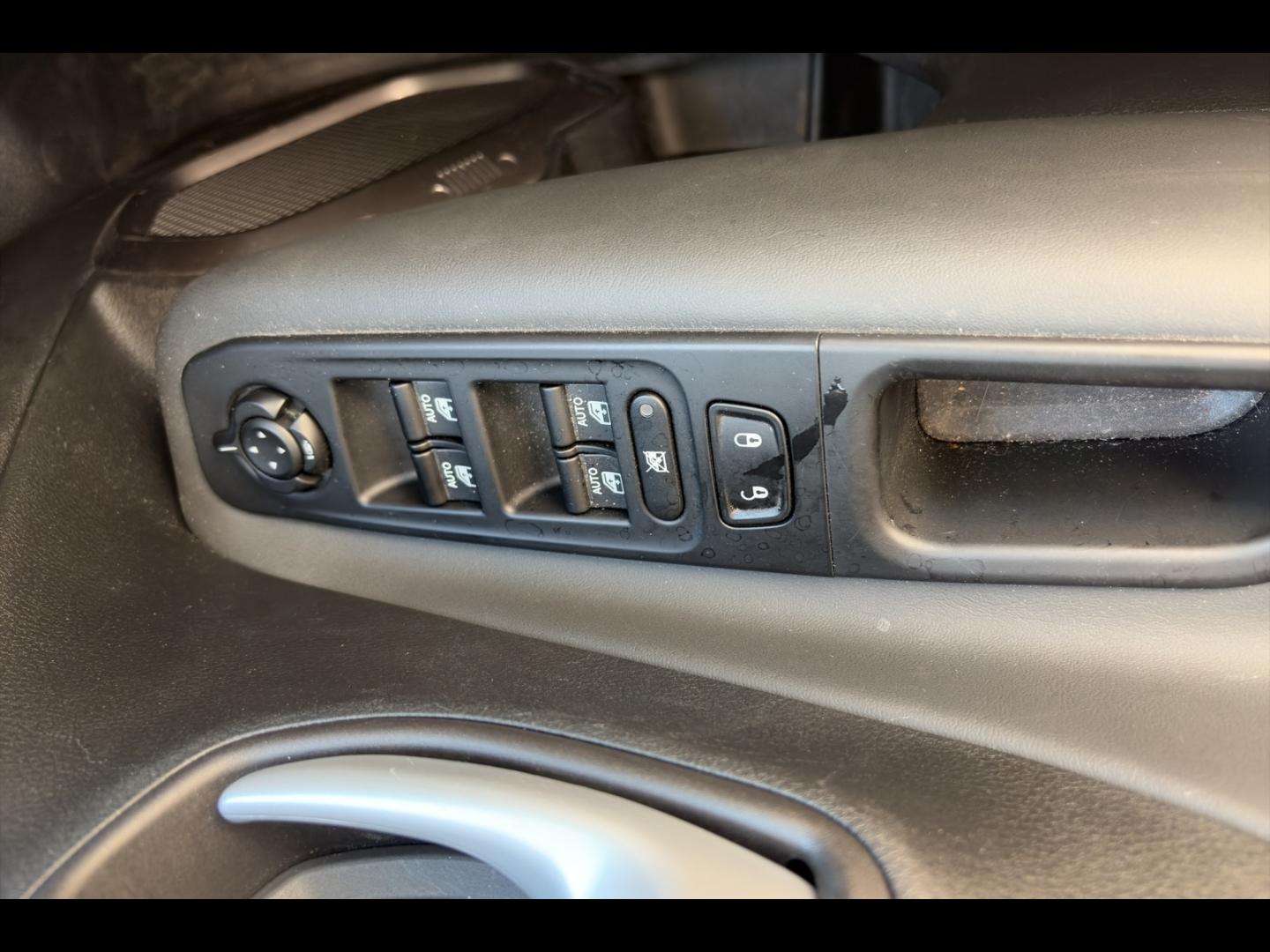 Image JEEP Renegade 1.5 Turbo T4 130ch MHEV Limited BVR7