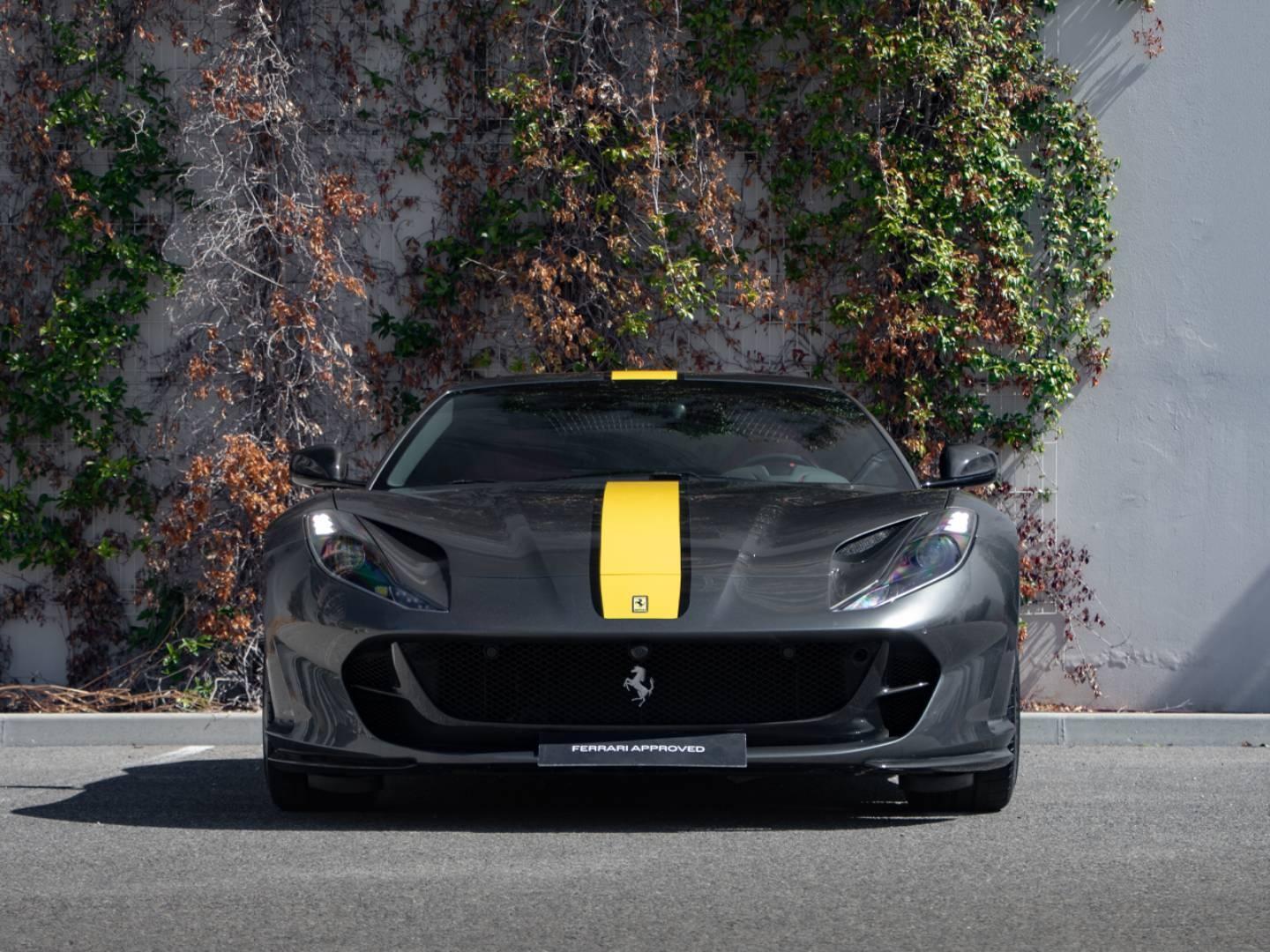 Photo FERRARI 812 SUPERFAST V12 Atmosphérique 6.5