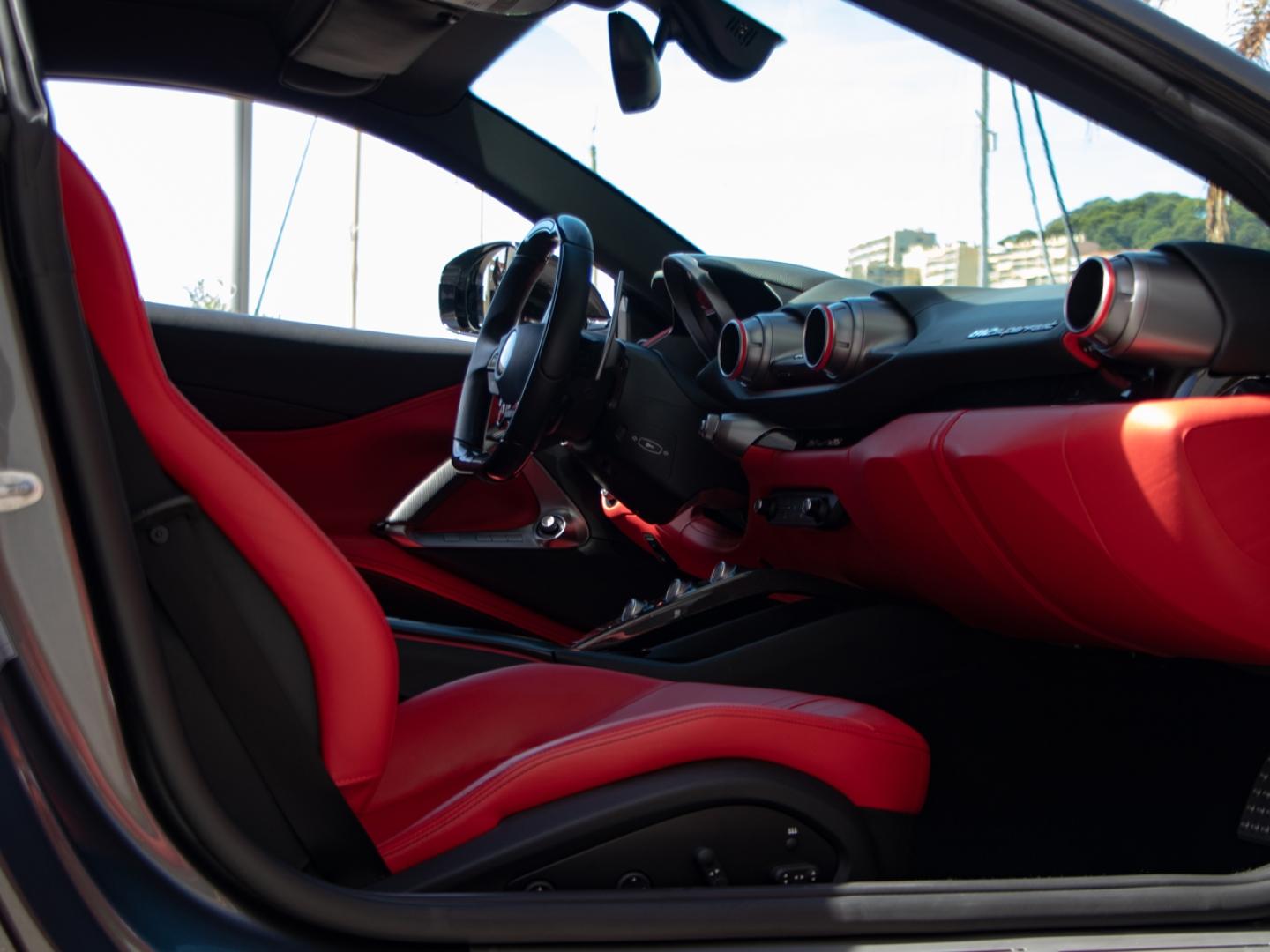 Image FERRARI 812 SUPERFAST V12 Atmosphérique 6.5
