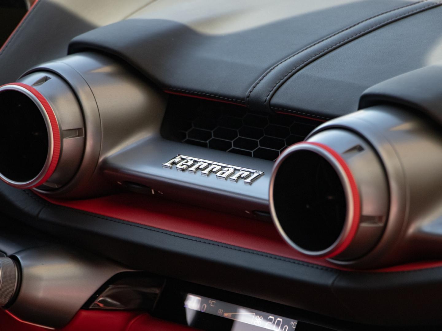 Image FERRARI 812 SUPERFAST V12 Atmosphérique 6.5