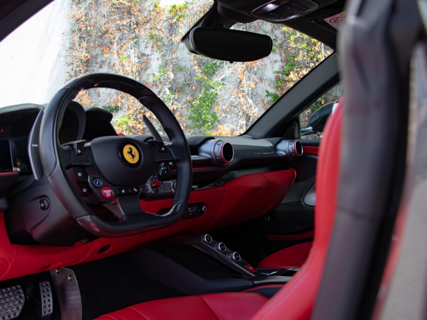 Image FERRARI 812 SUPERFAST V12 Atmosphérique 6.5