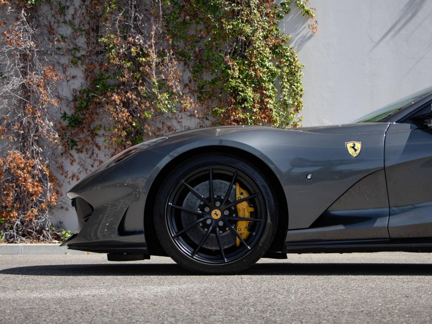 Image FERRARI 812 SUPERFAST V12 Atmosphérique 6.5