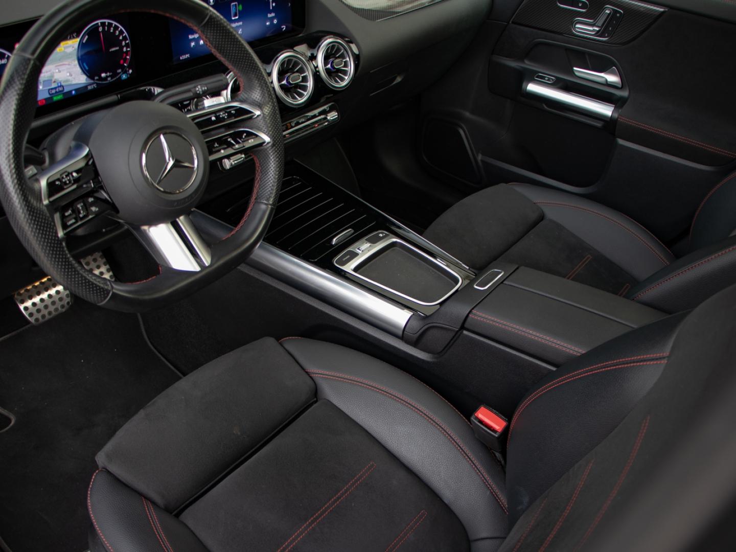 Image MERCEDES-BENZ GLA 250 e hybride rechargeable 218ch AMG Line 8G-DCT