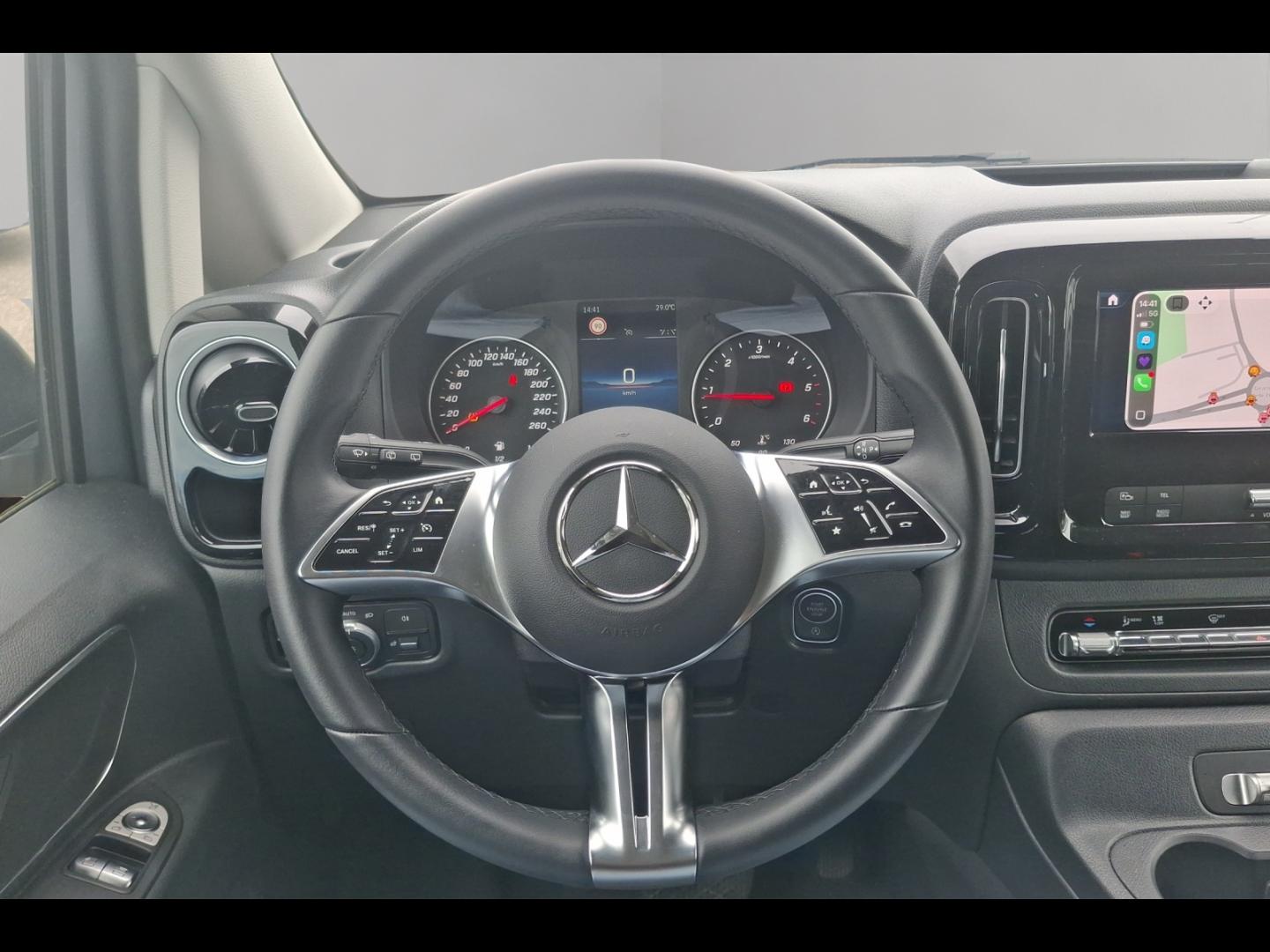 Image MERCEDES-BENZ Vito Fg 116 Mixto Extra-Long Select Propulsion 9G-Tronic