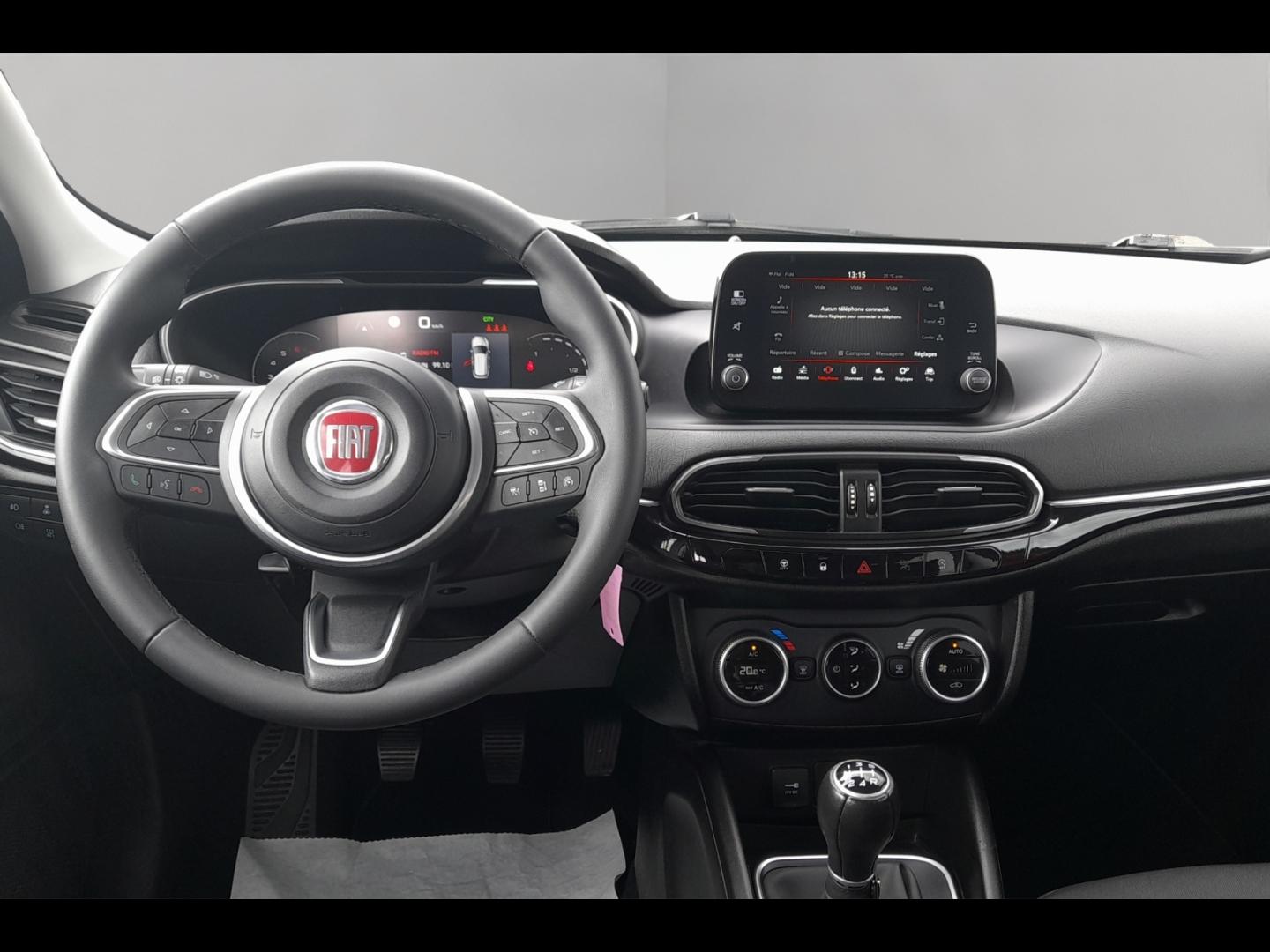 Image FIAT Tipo Cross 1.0 FireFly Turbo 100ch S/S (RED) MY22