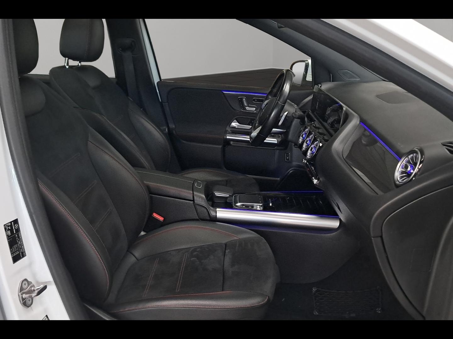 Image MERCEDES-BENZ Classe B 180d 116ch AMG Line Edition 7G-DCT