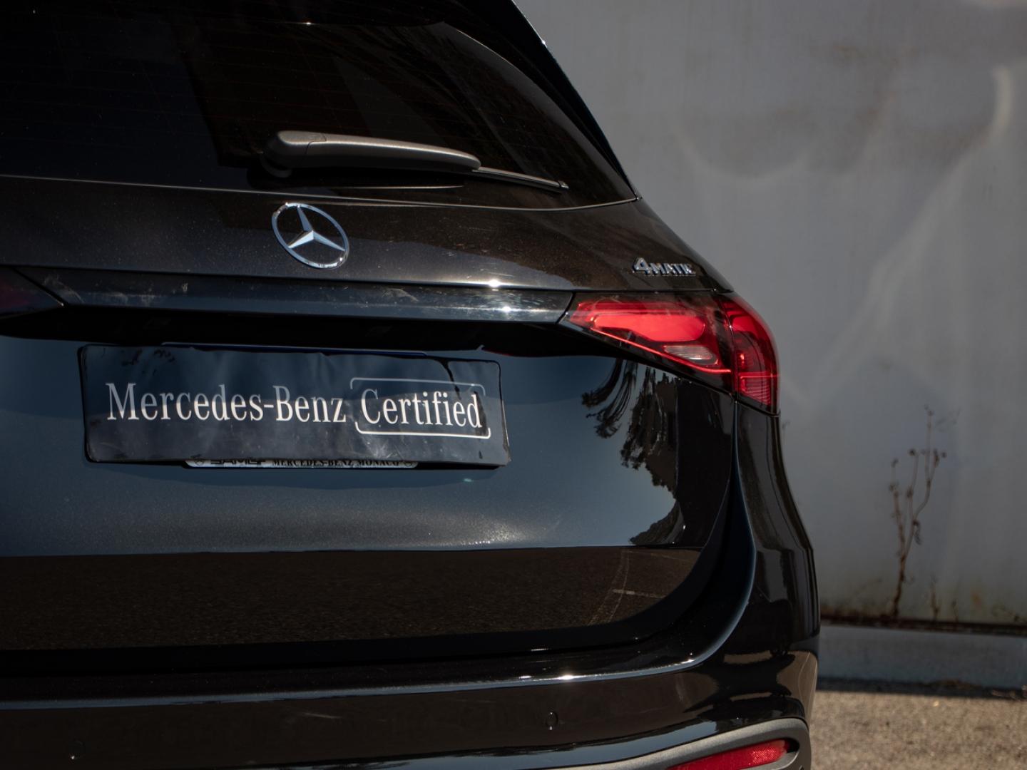 Image MERCEDES-BENZ GLC 220 d 197ch AMG Line 4Matic 9G-Tronic