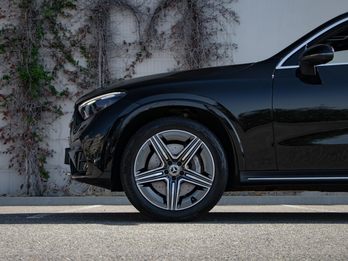 Image MERCEDES-BENZ GLC 220 d 197ch AMG Line 4Matic 9G-Tronic