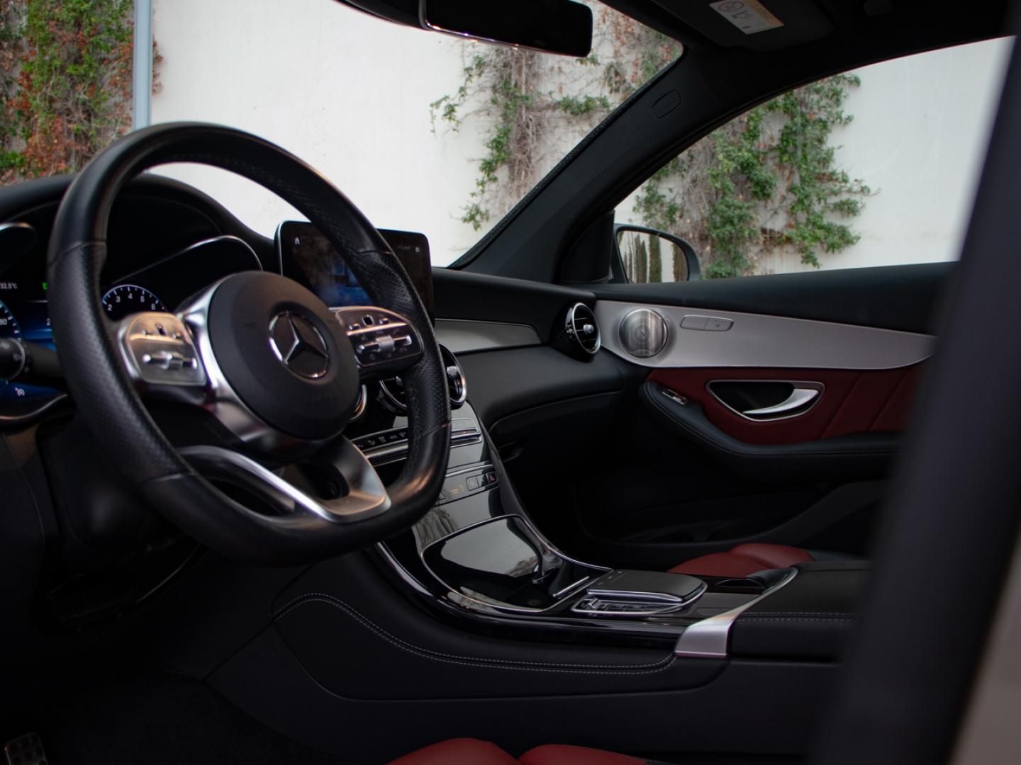 Image MERCEDES-BENZ GLC Coupé 300 e 211+122ch AMG Line 4Matic 9G-Tronic Euro6d-T-EVAP-ISC