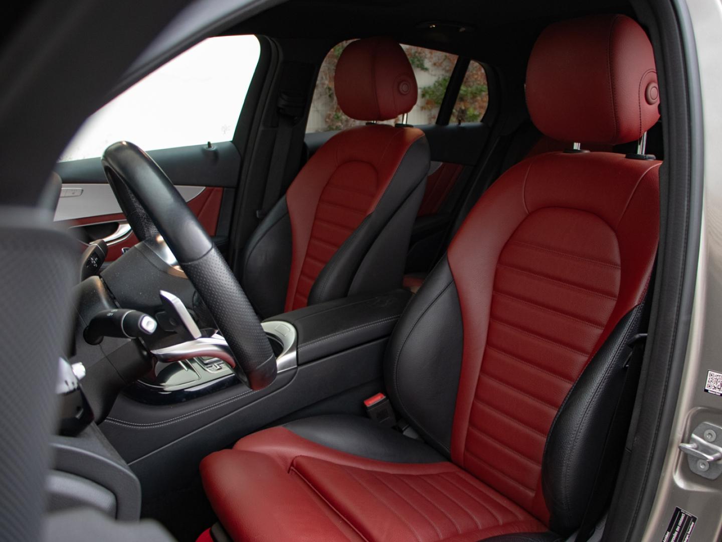 Image MERCEDES-BENZ GLC Coupé 300 e 211+122ch AMG Line 4Matic 9G-Tronic Euro6d-T-EVAP-ISC