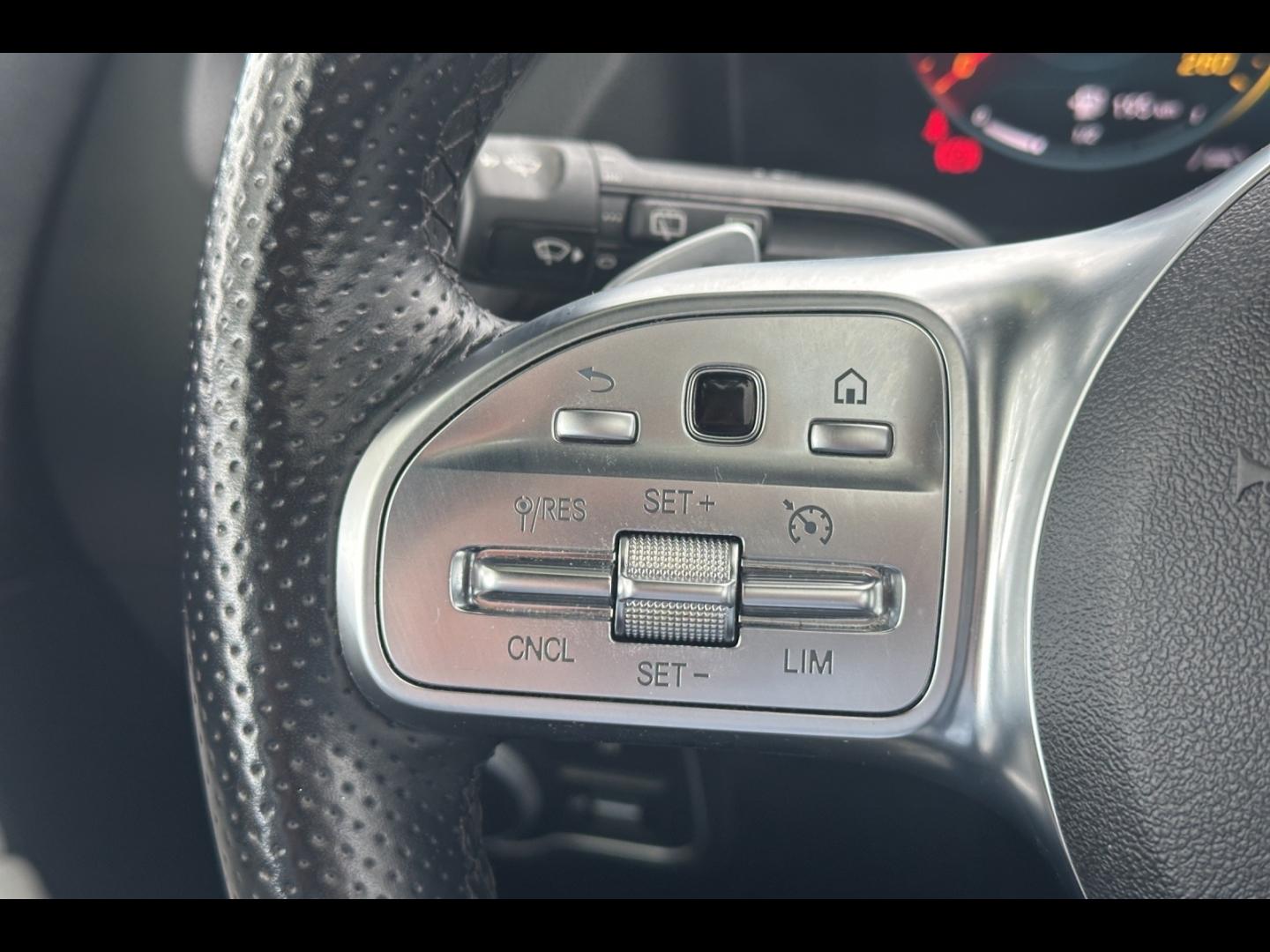 Image MERCEDES-BENZ Classe B 200d 150ch AMG Line 8G-DCT