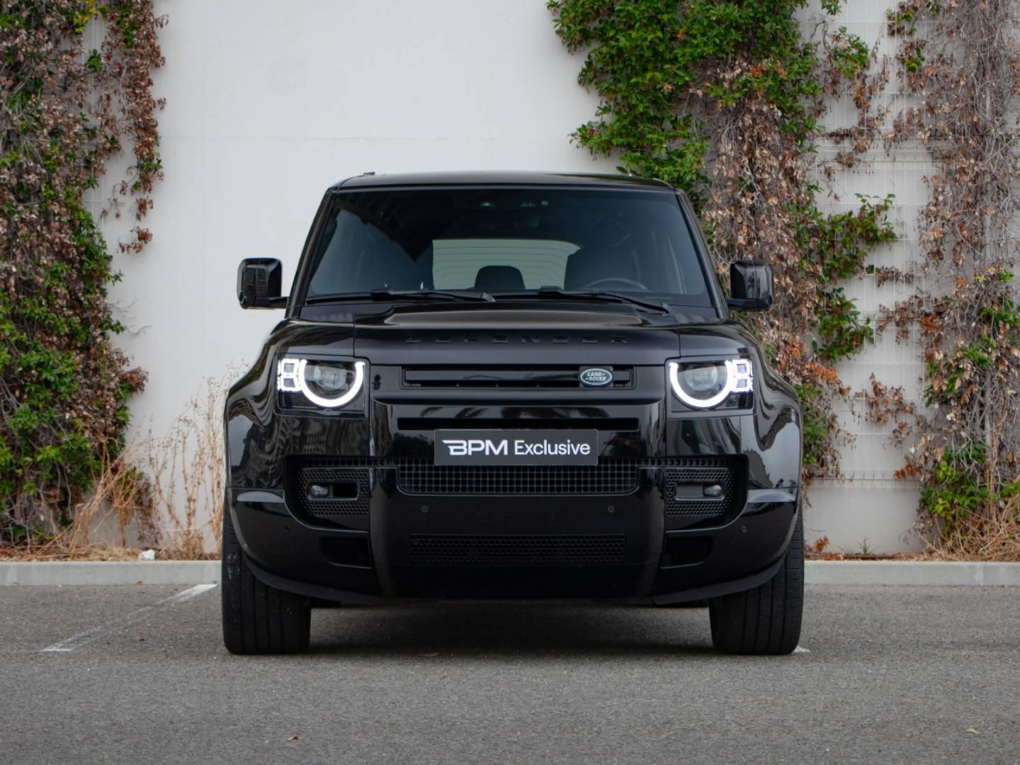 Photo LAND-ROVER Defender 110 2.0 P400e X-Dynamic HSE