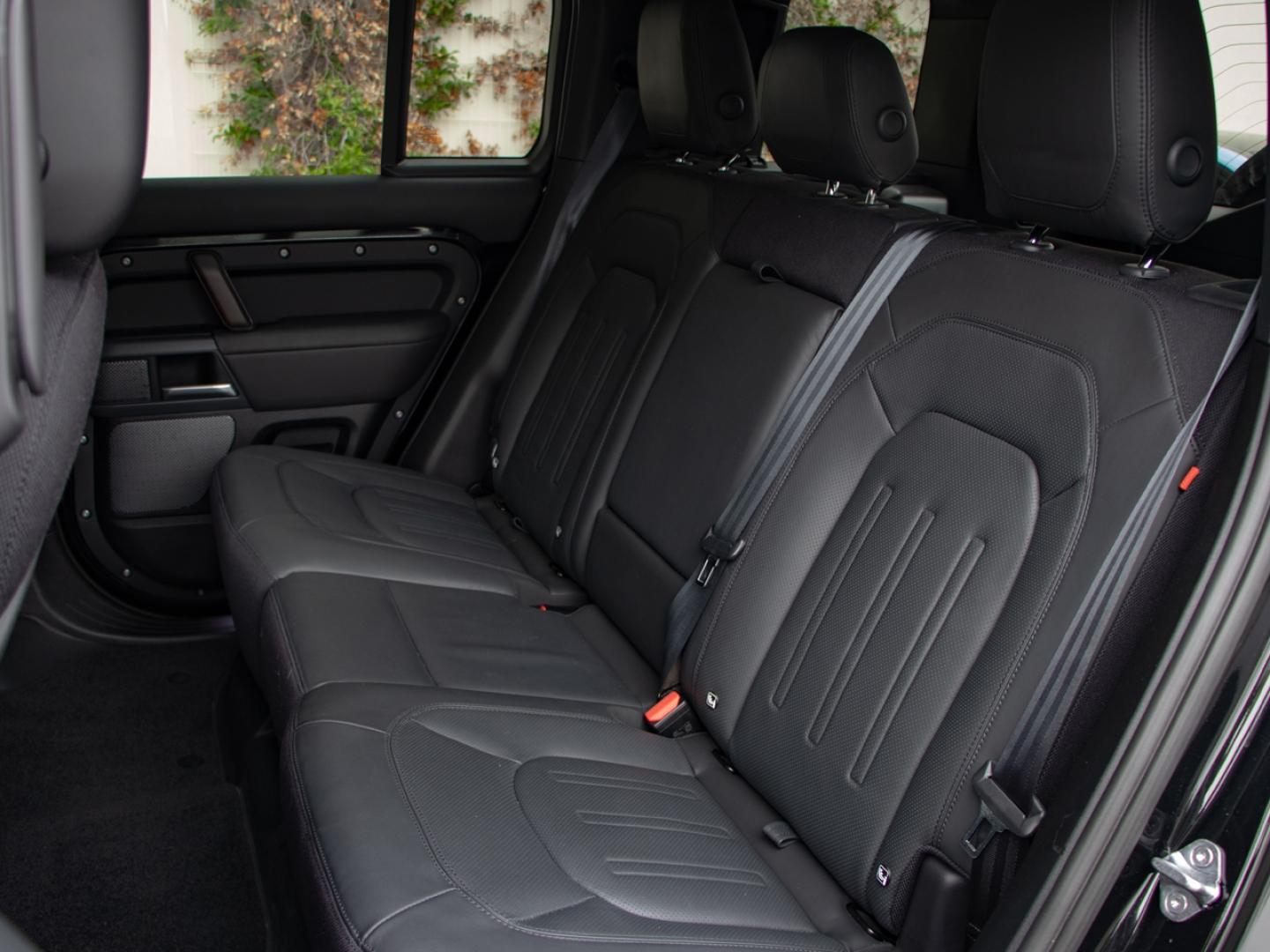 Image LAND-ROVER Defender 110 2.0 P400e X-Dynamic HSE