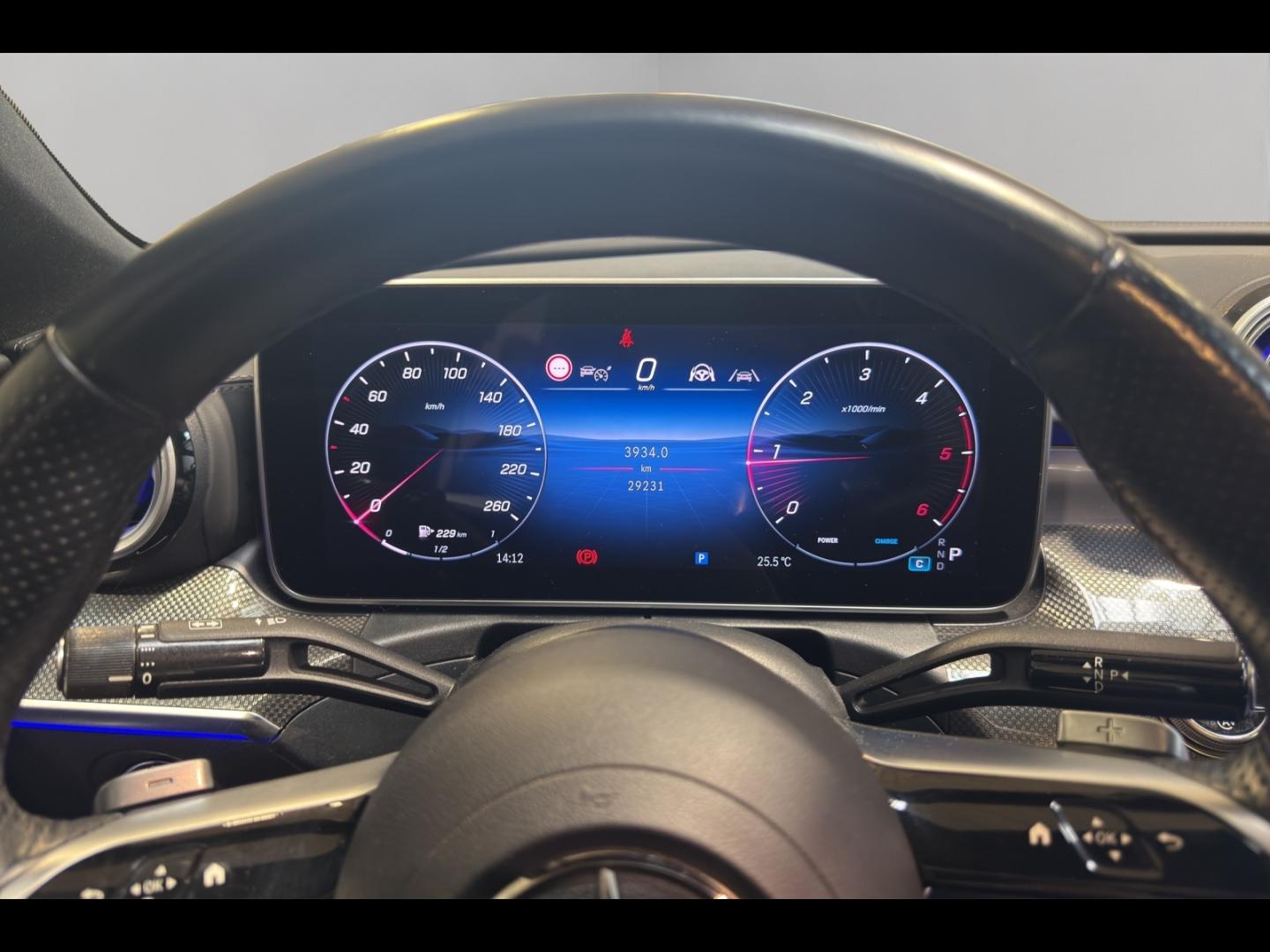 Image MERCEDES-BENZ Classe C 220 d 197ch AMG Line