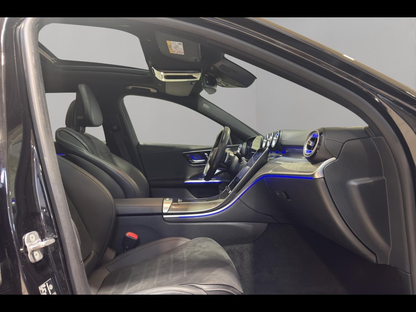Image MERCEDES-BENZ Classe C 220 d 197ch AMG Line