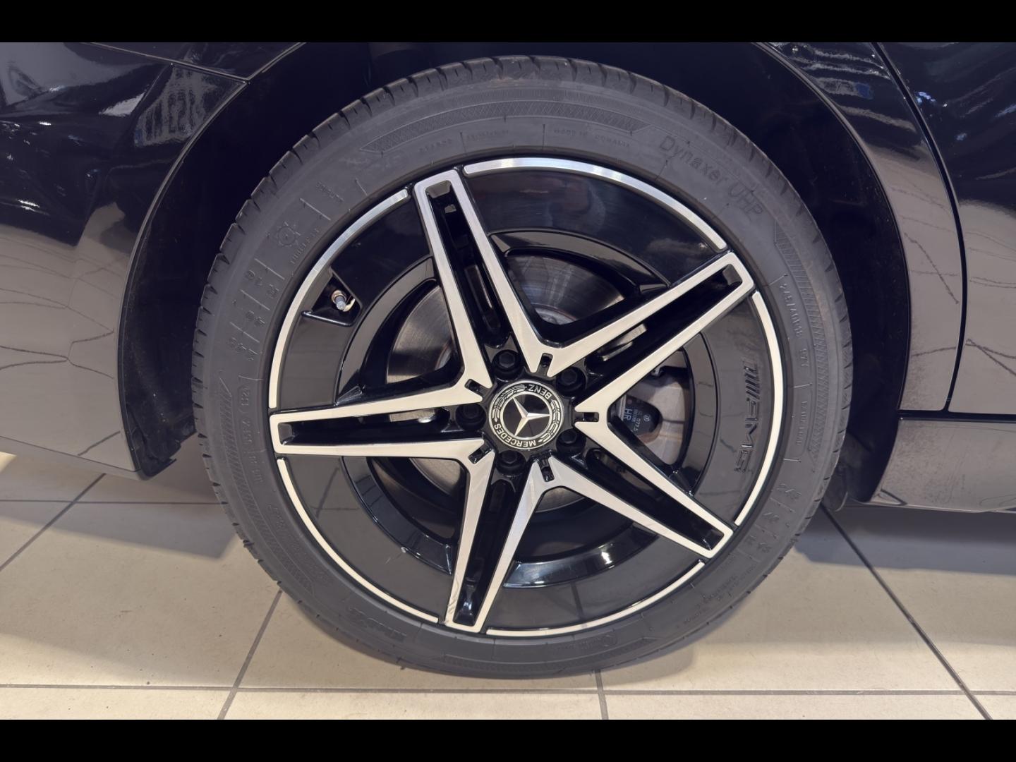 Image MERCEDES-BENZ Classe C 220 d 197ch AMG Line