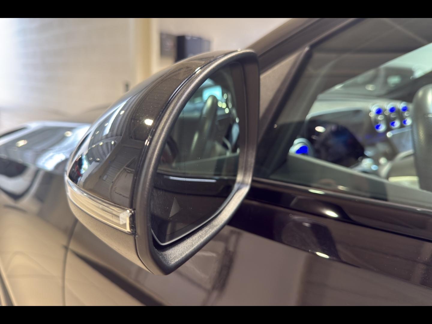 Image MERCEDES-BENZ Classe C 220 d 197ch AMG Line
