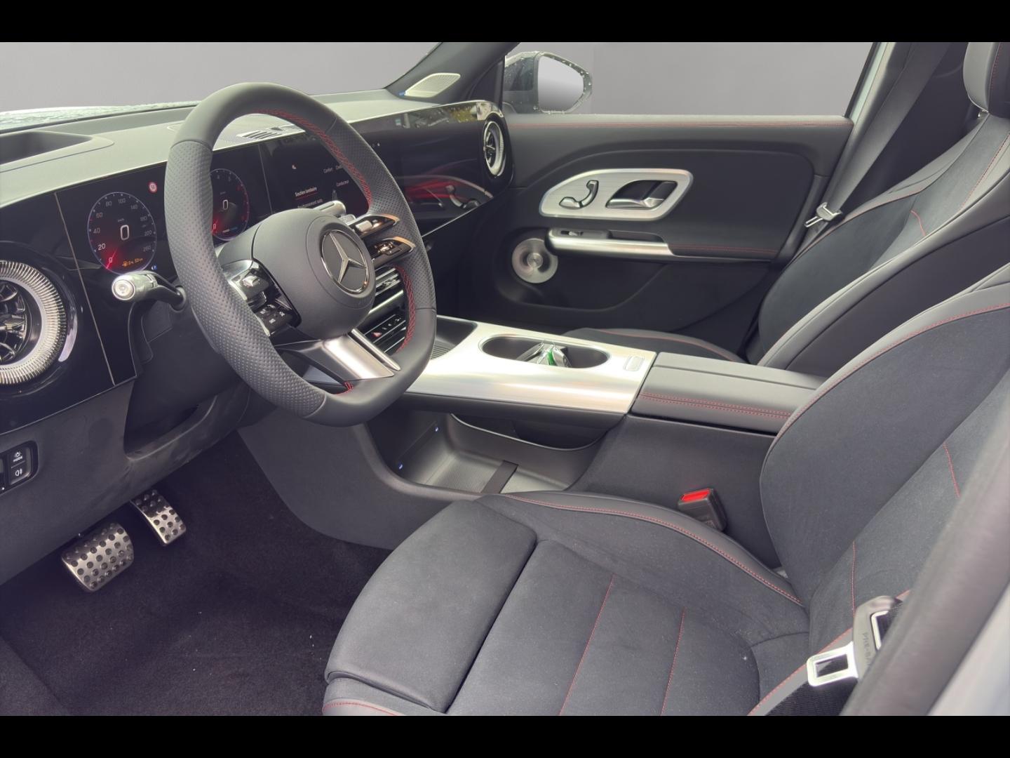 Image MERCEDES-BENZ GLB 200 163+30ch AMG Line 8G-eDCT