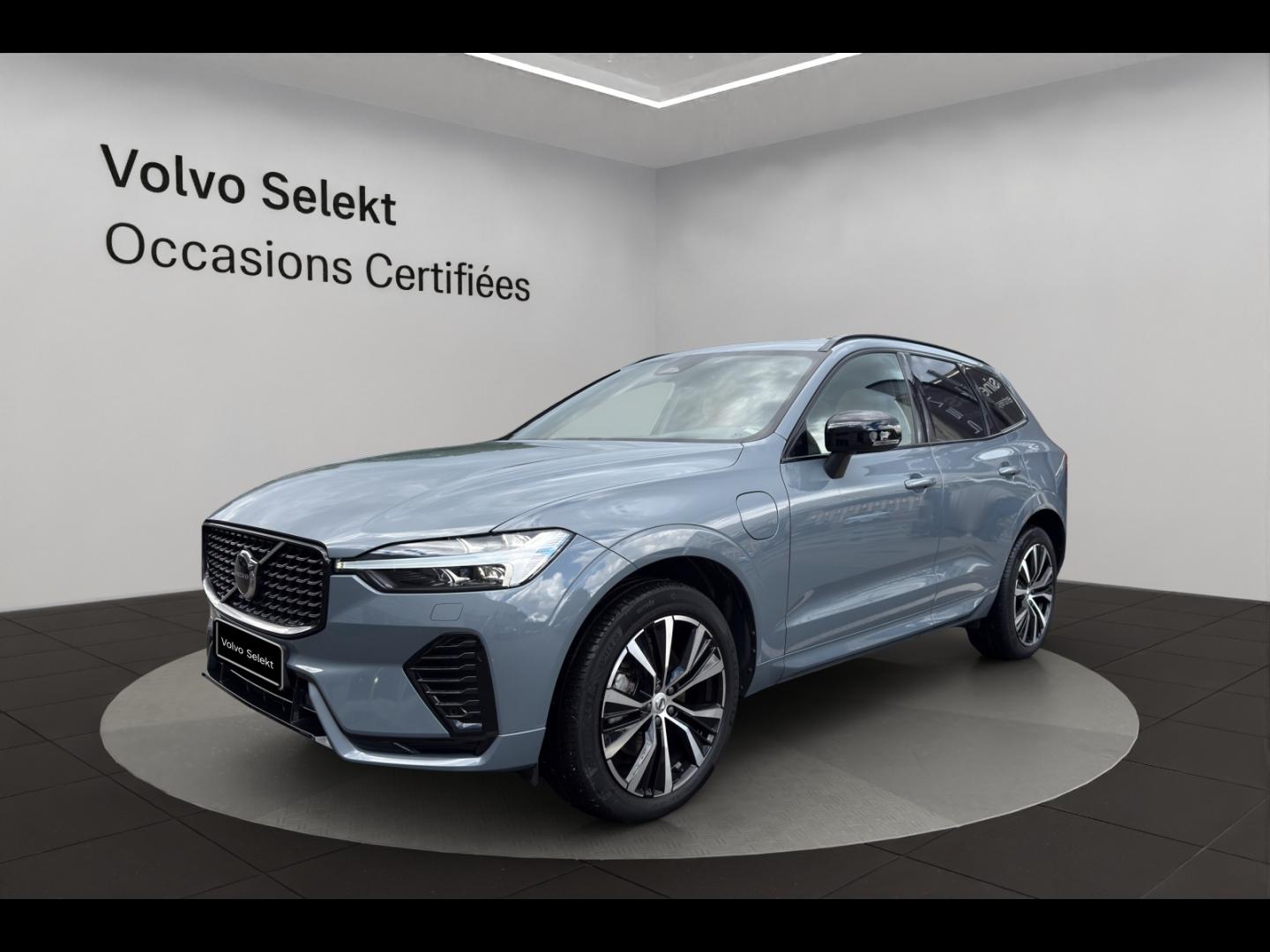 Photo VOLVO XC60 T6 AWD 253 + 145ch Utimate Style Dark Geartronic