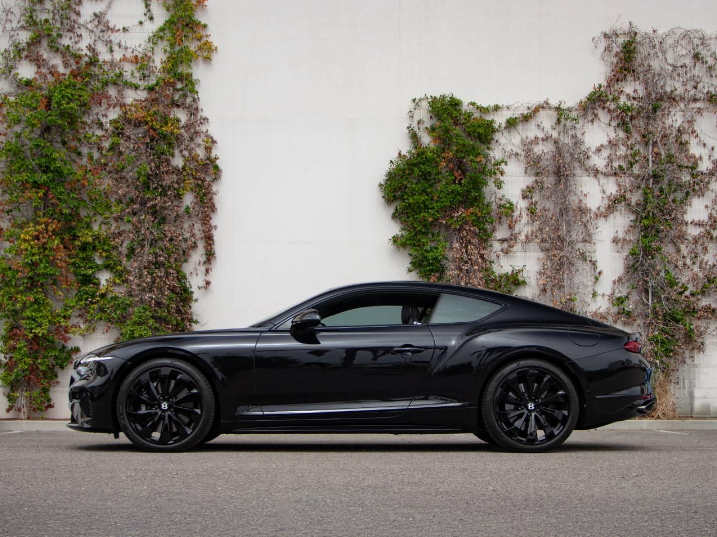 Image BENTLEY CONTINENTAL GT Azure V8 Hybrid 4.0 680ch