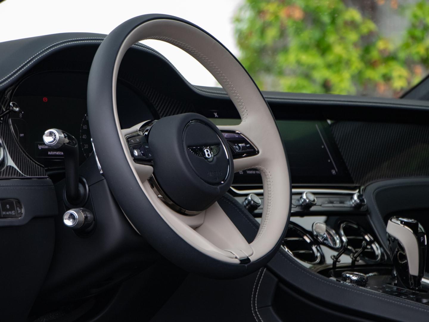 Image BENTLEY CONTINENTAL GT Azure V8 Hybrid 4.0 680ch
