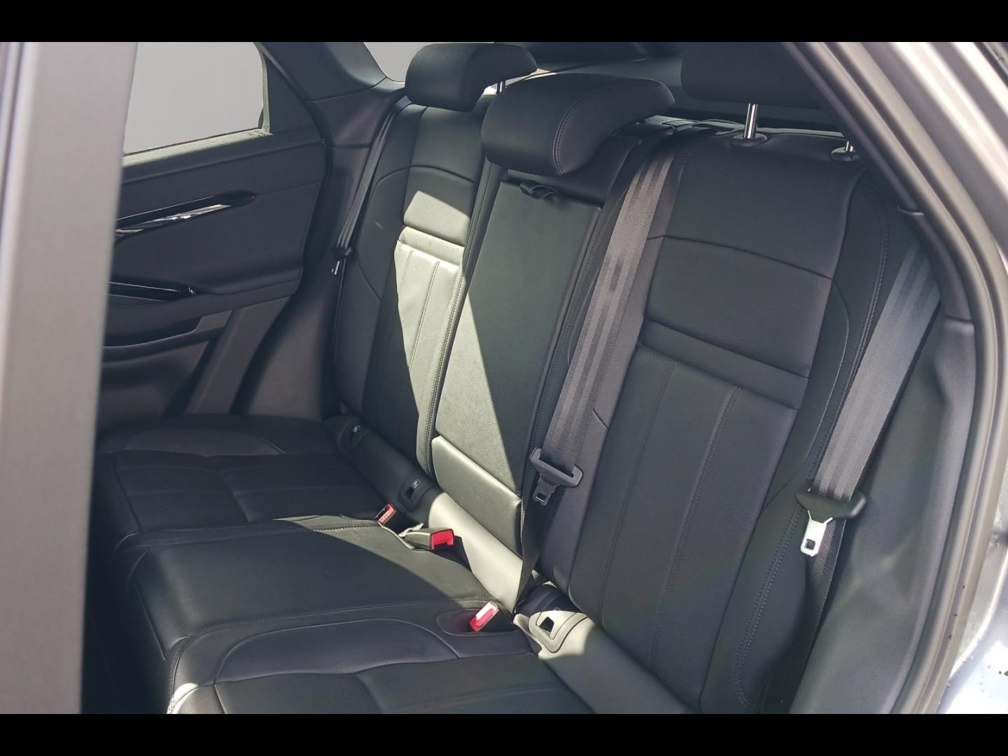 Image LAND-ROVER Range Rover Evoque 1.5 P300e 309ch Dynamic SE