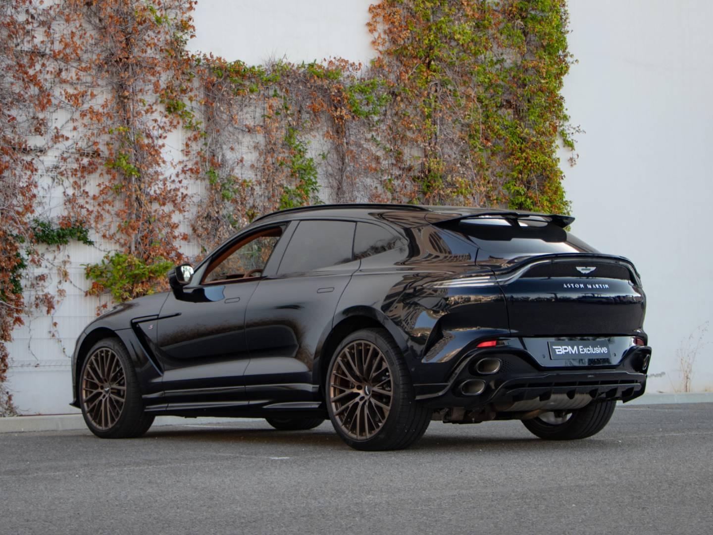 Image ASTON MARTIN DBX 4.0 V8 biturbo 727ch S