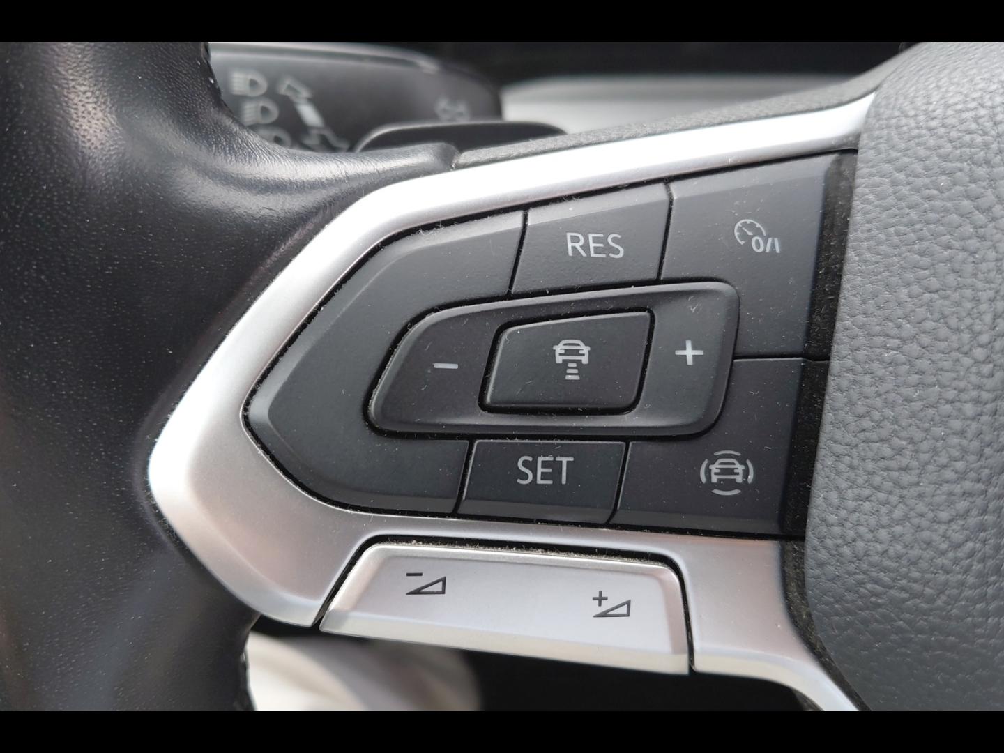 Image VOLKSWAGEN Golf 1.0 eTSI OPF 110ch Life Plus DSG7
