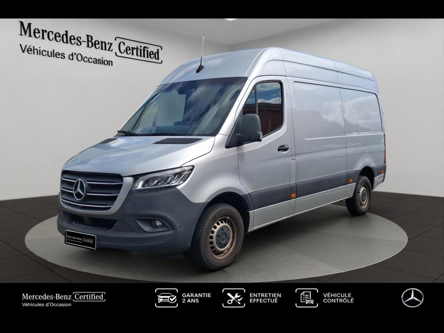 Photo MERCEDES-BENZ Sprinter Fg 319 CDI 37 3T5 Pro Propulsion Lourd 7G-Tronic Plus