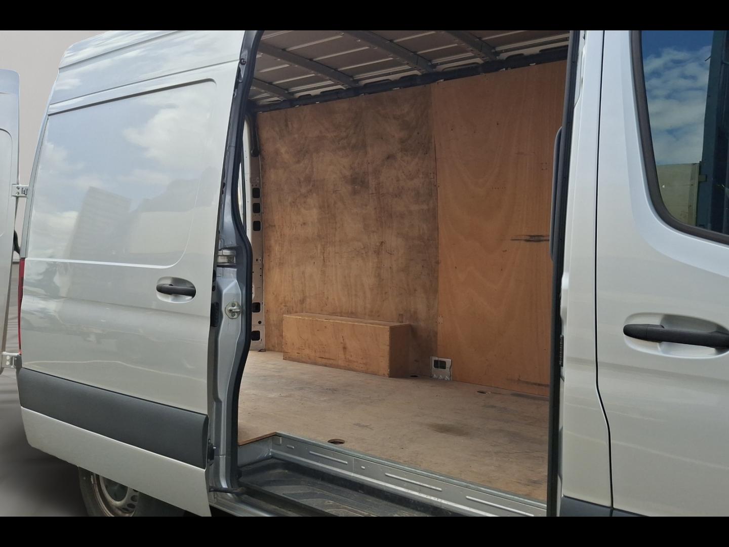 Image MERCEDES-BENZ Sprinter Fg 319 CDI 37 3T5 Pro Propulsion Lourd 7G-Tronic Plus