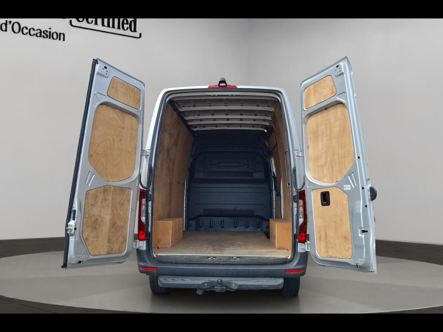 Image MERCEDES-BENZ Sprinter Fg 319 CDI 37 3T5 Pro Propulsion Lourd 7G-Tronic Plus