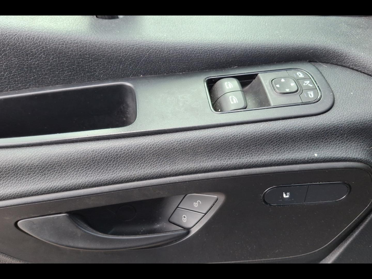 Image MERCEDES-BENZ Sprinter Fg 319 CDI 37 3T5 Pro Propulsion Lourd 7G-Tronic Plus